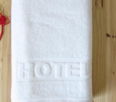 Khăn mặt dệt logo