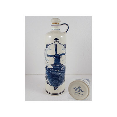 Bình đựng rượu – Cối xay gió