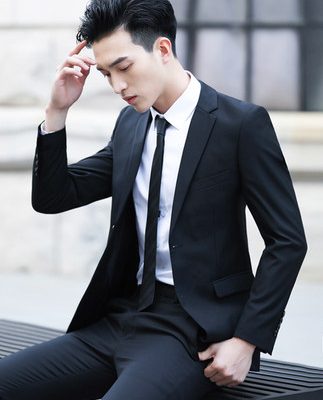 Bộ đồ vest nam áo sơ mi thanh niên phiên bản Hàn Quốc của doanh nghiệp tự tu trang phục chuyên nghiệp trang phục mùa hè nhỏ phù hợp với nam giới