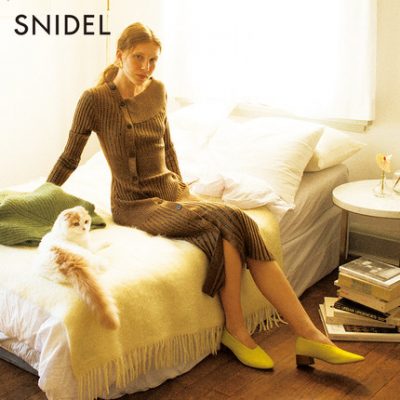 SNIDEL2019 thu đông mới sản phẩm xỏ vai V-cổ cài cúc không đều sườn đầm dệt kim SWNO195059