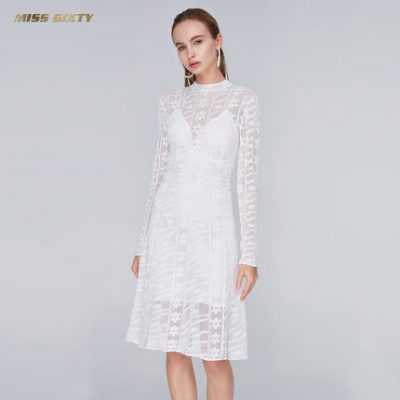 Hoa hậu Sixty 2019 thu đông mới thêu eo là váy len mỏng khí chất
