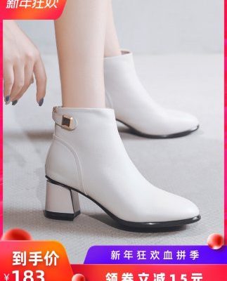 Mùa thu và mùa đông cộng với đôi bốt nhung nhỏ 2019 mới bằng da dày gót trắng Martin đôi bốt cotton cỡ lớn 41-43 bốt