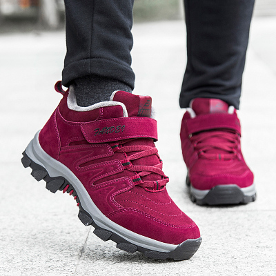 Giày mẹ lạc đà Dapingshan mùa đông cộng với giày nhung ấm cho người già Giày cotton nữ dày trung niên và giày thể thao