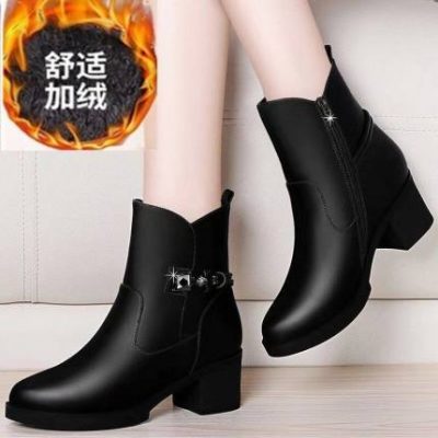 Winter Datong thương hiệu giải phóng mặt bằng bán giày đặc biệt của phụ nữ giày cao gót dày trong ống với 34 yard cộng với giày nhung da Martin
