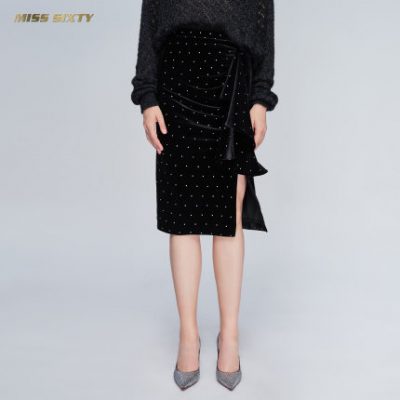 Hoa hậu Sixty2019 mùa đông mới nóng bỏng bằng nhung dệt kim nhung xù dài giữa eo cao váy nữ