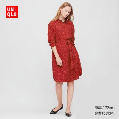 Váy in họa tiết nữ tính (Mũ tay áo) 426613 UNIQLO