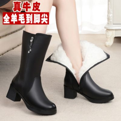 Giày cao gót nữ có dây buộc bằng da dày bằng len mùa đông Giày cao cổ nữ trung niên Giày cao gót mẹ cỡ lớn Giày cotton cỡ lớn