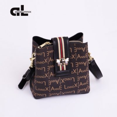 Túi nữ Túi mới 2019 Thời trang hoang dã Ins Bee Băng rộng Túi xô Vai Túi Messenger Túi thủy triều nhỏ