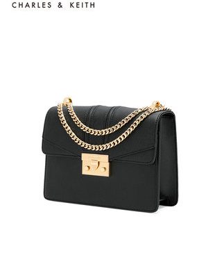CK2-20680639 CHARLES & KEITH Túi Bacchus CK2-20680639 chuỗi khóa đeo vai đeo chéo túi nữ nhỏ màu đen