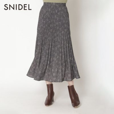 SNIDEL2020 đầu xuân mới ngọt ngào dễ thương hoa xếp li dây kéo Một chiếc váy từ SWFS196222