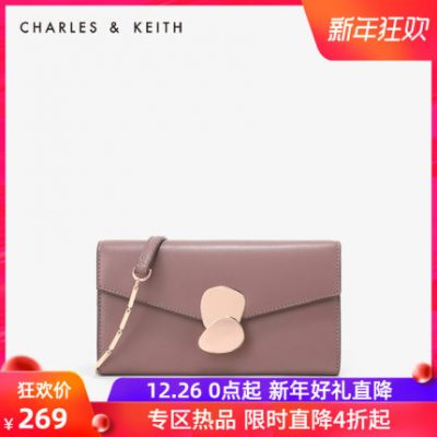 CHARLES & KEITH ví dài CK6-10770330 khóa kim loại đeo chéo nữ túi nhỏ