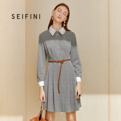 Trung tâm mua sắm có cùng đoạn Shi Fanli 2019 mới nấu chín lưới áo dài giữa váy nữ dài 3AC290071