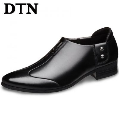 DTN Winter Giày công sở nam Giày da nam Hàn Quốc Kinh doanh Giày nam giản dị Cộng với nhung mềm dưới da Xu hướng Anh