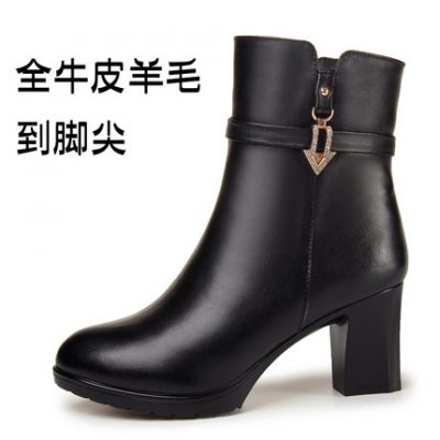 Giày nữ mùa đông ngắn ống dày với kích thước lớn bằng len da cao cổ đầy đủ