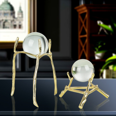 Trang trí nhà mẫu phòng trưng bày đồng tinh khiết trang sức gia đình phòng khách phòng ăn rượu vang tủ nghệ thuật trang trí thủ công máy tính để bàn