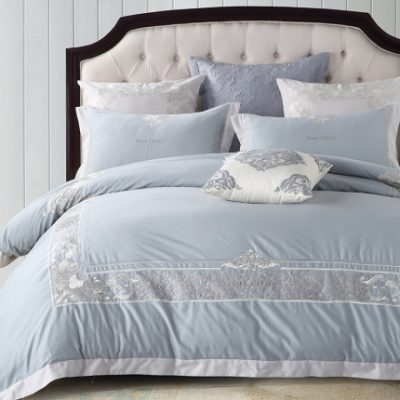 Cotton bốn mảnh cotton màu khí quyển phong cách châu Âu thêu tấm chăn che phủ giường đơn dày