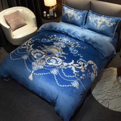 Lông cừu bốn mảnh mùa đông ấm áp hai mặt cộng với tấm thảm lông cừu san hô Failan chăn trải giường ba mảnh