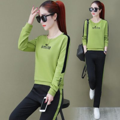 Mùa xuân 2020 thời trang mới Bộ đồ thể thao Hàn Quốc phù hợp với phụ nữ mùa xuân Bộ đồ hai mảnh giản dị mùa xuân