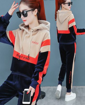 Bộ đồ nhung nữ màu vàng 2019 thu đông mới thời trang thể thao giản dị cộng với áo len dày nhung mùa đông phù hợp với áo hai dây