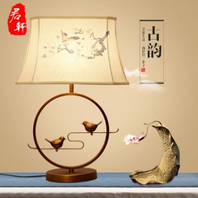 Mới phong cách Trung Quốc đèn phòng ngủ đầu giường cá tính hiện đại phòng khách đèn cổ khách sạn kỹ thuật mô hình phòng trang trí đèn bàn