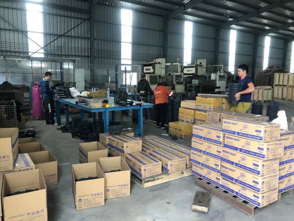 Bếp ga công nghiệp tiết kiệm ga (1)