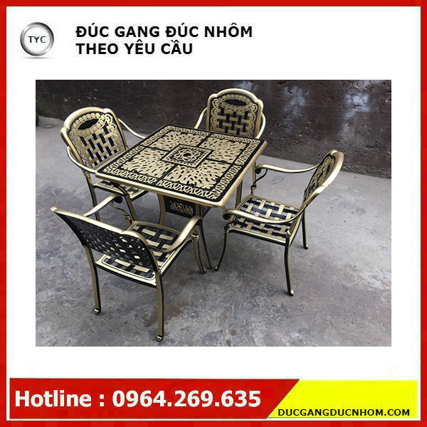 Ban-ghe-nhom-hinh-vuong.-Ban-an-nhom-duc-4
