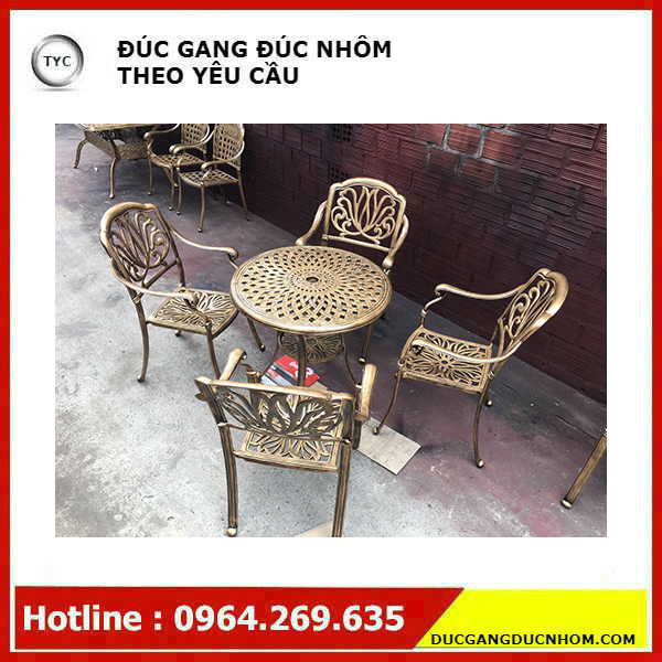 ban-ghe-san-vuon-ngoai-troi-nan-ca-ro-8.jpg