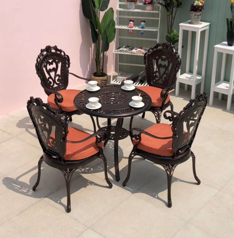 Sân vườn ngoài trời nhôm đúc bàn ghế nướng ngoài trời ban công biệt thự sân trong tất cả các đồ nội thất thư giãn bằng nhôm ngoài trời nhôm ba hoặc năm bộ (1)
