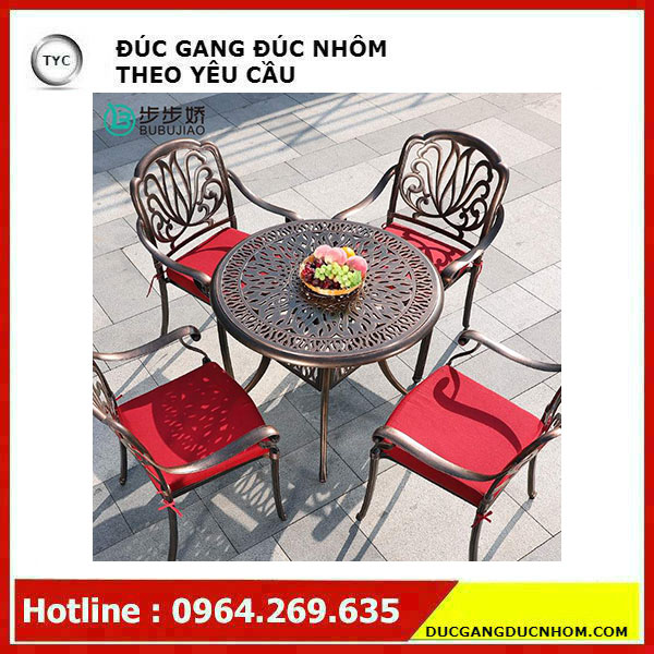 Ban-ghe-san-vuon-nhom-duc-027-1