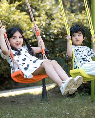 Xích đu trong nhà trẻ em ngoài trời ngoài trời em bé treo ghế xích đu trẻ em thanh ngang khung cửa địu phụ kiện đấm miễn phí