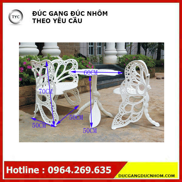 Ban-ghe-nhom-duc-ngoai-troi-ngoai-troi-ban-cong-san-thuong-ban-ghe-tre-em-mau-trang-buom-de-thuong.-1