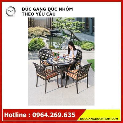 Các mẫu bàn ghế sân vườn nhập khẩu nhỏ đẹp
