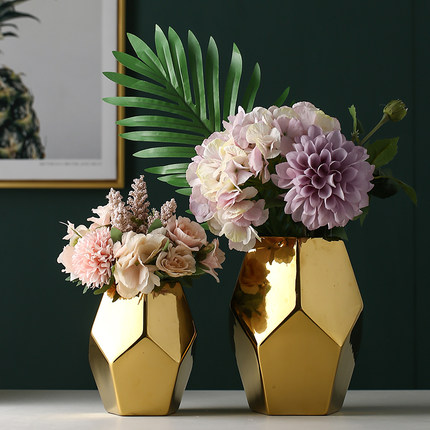 bình hoa màu mạ vàng , hình khối (2)