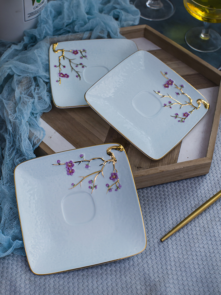 bộ bát đĩa gốm sứ họa tiết hoa nhí (2)