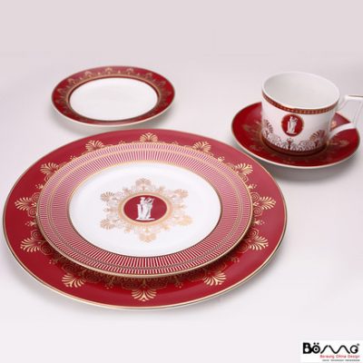 Bộ cốc đĩa phong cách châu Âu.