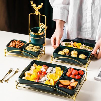Đĩa trái cây bằng gốm sứ sang trọng kiểu Bắc Âu chia lưới Đĩa trái cây khô lưới Đĩa ăn nhẹ màu đỏ phòng khách ktv Đồ ăn nhẹ đồ ăn nhẹ Đĩa giải khát