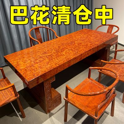 Bàn trà, bàn làm việc bằng gỗ rắn nhập khẩu.