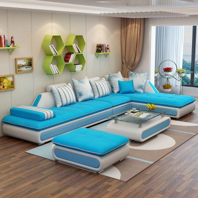 Ghế sofa cao su được bọc da, êm ái, dễ vệ sinh ghế.