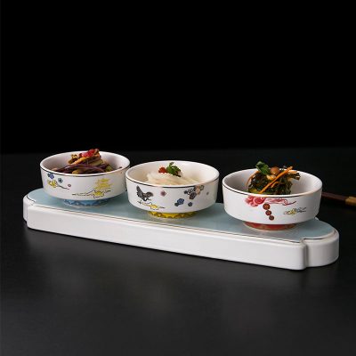 Bộ bát gốm sứ ăn chay phong cách quốc gia Phnôm Pênh.
