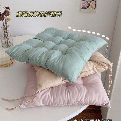 Đệm gối lót ghế, làm thảm lót sàn.