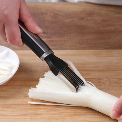 Dụng cụ tỉa hành bảo vệ tay.