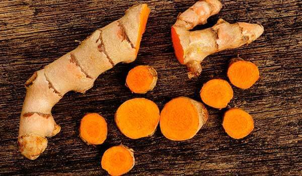 uong-nuoc-nghe-tuoi-co-tac-dung-gi-co-nen-uong-hang-ngay-ko-2