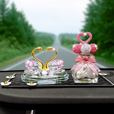 Nước hoa ô tô trang trí nội thất ô tô đồ trang trí ô tô cung cấp nước hoa ô tô Daquan hương thơm nhẹ nội thất đẹp cao cấp