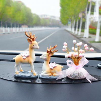 Tất cả các cách an toàn hươu nai trang trí nội thất ô tô sáng tạo dễ thương cung cấp các mô hình nữ thần nước hoa Daquan cho nam và nữ