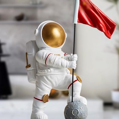 Bắc Âu ánh sáng sang trọng nhà du hành vũ trụ trang trí văn phòng sáng tạo tủ rượu trang trí hiện đại nhà du hành vũ trụ trang trí máy tính để bàn