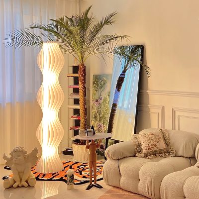 Đèn haula Đèn sàn Bắc Âu phòng khách cao cấp phòng ngủ cảm giác sofa bên không khí cảm giác trong gió lưới đèn sàn màu đỏ sáng tạo
