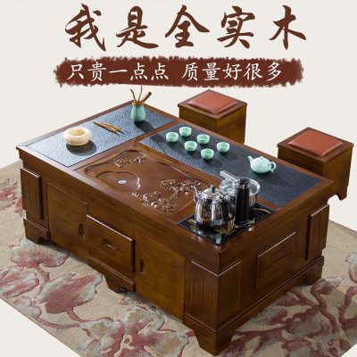 Bàn trà bằng gỗ nhập khẩu Trung Quốc.