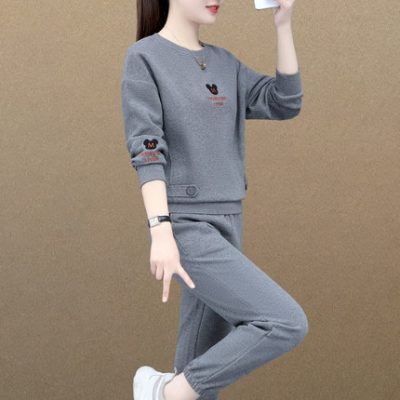 Bộ đồ thể thao Waffle của phụ nữ mùa xuân và mùa thu 2022 thời trang mới cỡ lớn dài tay quần áo giản dị kiểu phương Tây áo len hai mảnh