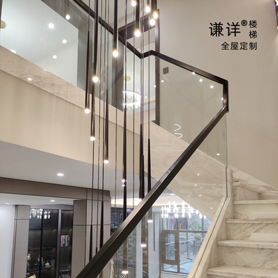 Cầu thang kính Trùng Khánh lan can lan can hiện đại tối giản lan can đá bậc thang ánh sáng sang trọng tùy chỉnh cửa đo và lắp đặt