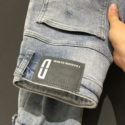 Quần jean chín điểm màu sáng của nam giới chân nhỏ mảnh mai mùa hè phần mỏng xu hướng lỗ vá côn quần chín điểm đàn hồi